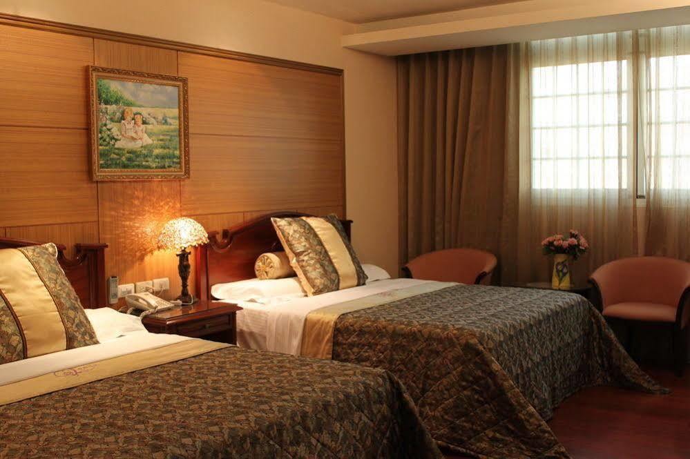 Champs Yazuh B&B Jiji Exterior photo